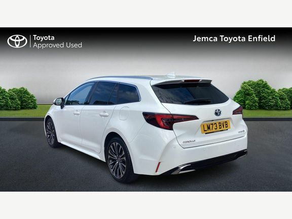 Toyota Corolla Design 2.0 Ts LM73BVB White #4