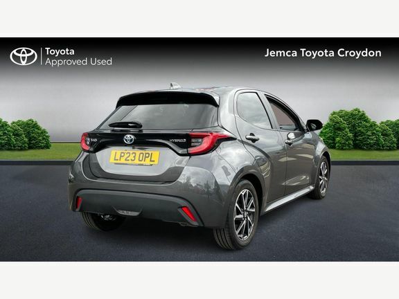 Toyota Yaris Design LP23OPL Grey #2