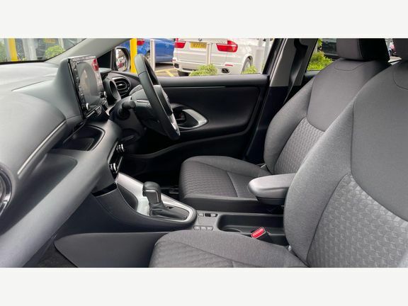 Toyota Yaris Design LP23OPL Grey #5