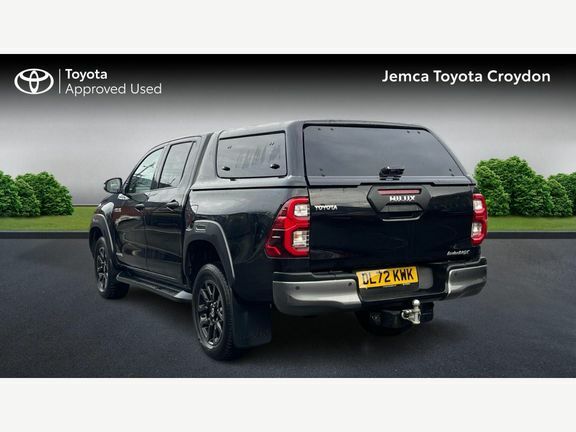 Toyota HILUX Invincible X Dc 2.8D DL72KWK Black #4