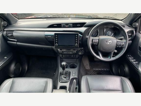 Toyota HILUX Invincible X Dc 2.8D DL72KWK Black #5