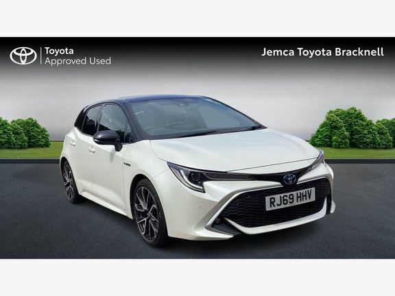 Toyota Corolla Excel 2.0 Hb Bitone Trk White