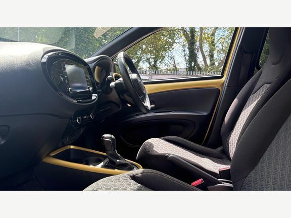 Toyota Aygo X Edge Canvas Roof SM23XTN Gold #5