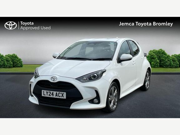 Toyota Yaris Icon LY24ACX White #3
