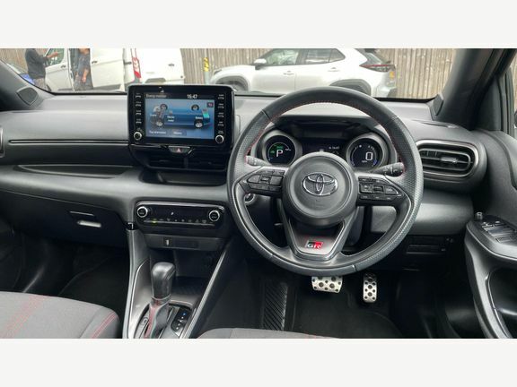 Toyota Yaris Gr Sport GJ24NYY Black #6