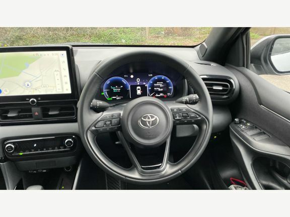 Toyota Yaris Excel Silver #6