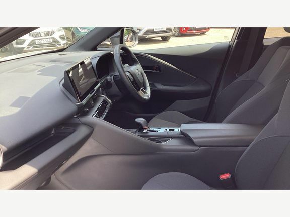 Toyota C-Hr Design 1.8 Fwd Hv, Pan Roof RJ75HZH Silver #5