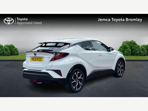 Toyota C-Hr Design 1.8 YE21FCC White #2