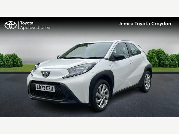 Toyota Aygo X Pure Manual LB73CZU White #3