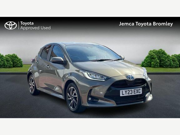 Toyota Yaris Design Brown