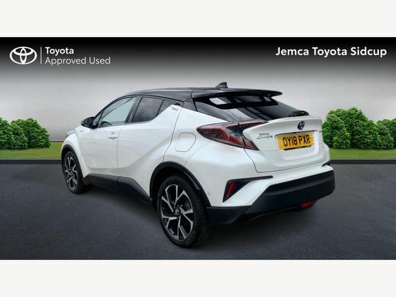 Toyota C-Hr Dynamic 1.8Cvt OY18PXR White #4