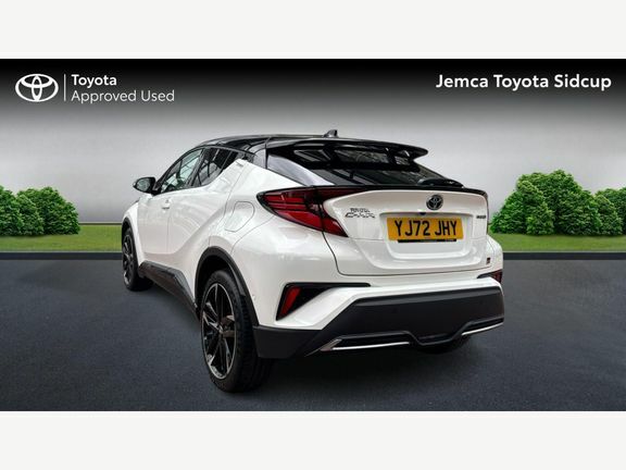 Toyota C-Hr Gr Sport 1.8 YJ72JHY White #4