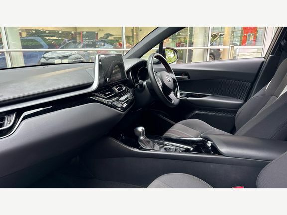 Toyota C-Hr Gr Sport 1.8 YJ72JHY White #5
