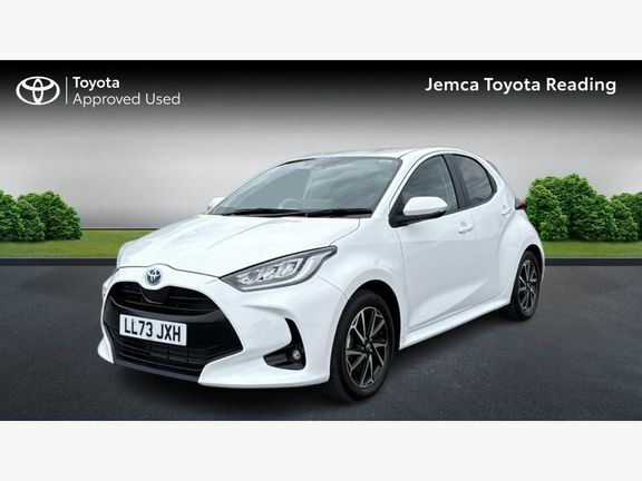Toyota Yaris Design LL73JXH White #3