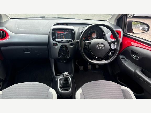 Toyota Aygo X X-play M EK20VYB Red #6