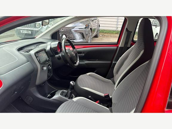 Toyota Aygo X X-play M EK20VYB Red #5
