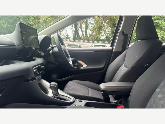 Toyota Yaris Icon ML75LWZ Black #5