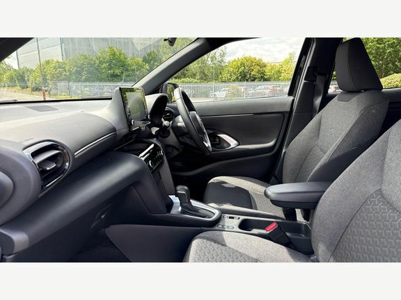 Toyota Yaris Cross 1.5 Vvt-h Design E-cvt Euro 6 Ss LS73RHA Black #5