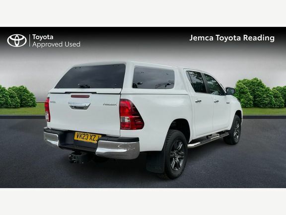 Toyota HILUX Icon Dc 2.4D VK23XZJ White #2