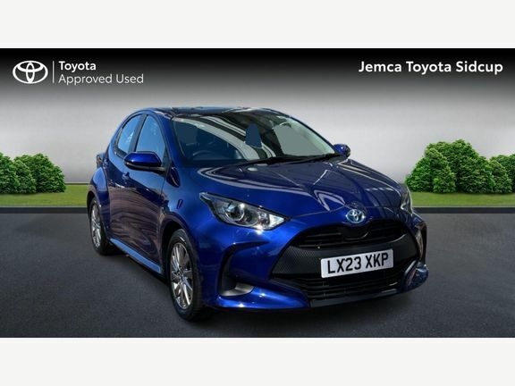 Toyota Yaris Icon Blue