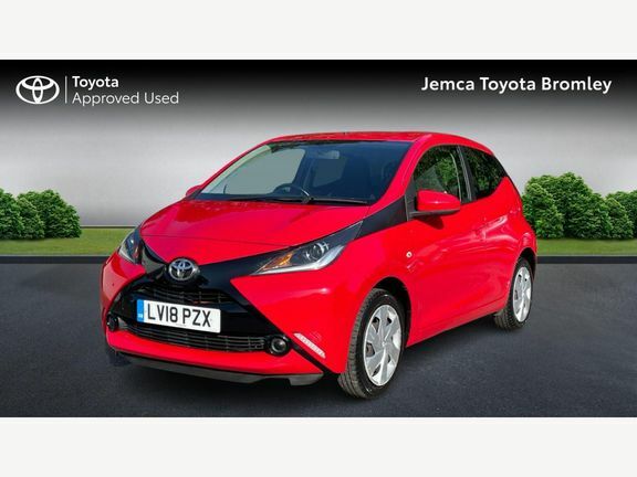 Toyota Aygo X X-play X-shift Red #3