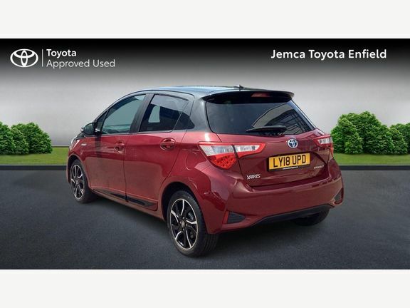 Toyota Yaris Design Red Bi-tone 1.5 Hybrid LY18UPD Red #4