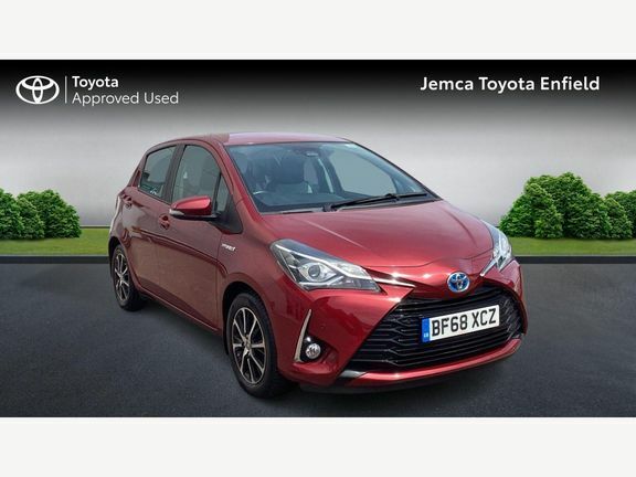 Toyota Yaris Icon Tech 1.5 Hybrid Red