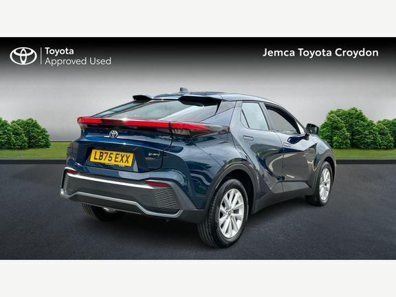 Toyota C-Hr Icon 1.8 Fwd Hv LB75EXX  #2
