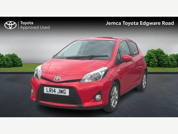 Toyota Yaris Icon 1.5Cvt Tg Red #3