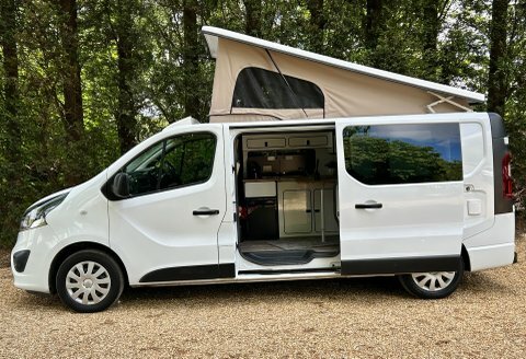 Vauxhall Vivaro Sportive L2 Lwb White