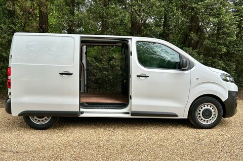 Citroen Dispatch M Enterprise 1000 MT21BDX White #4