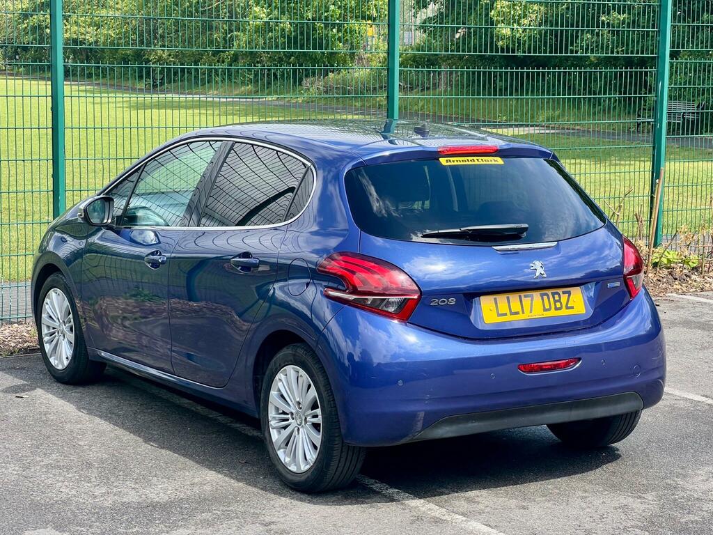 Peugeot 208 Allure Blue #4