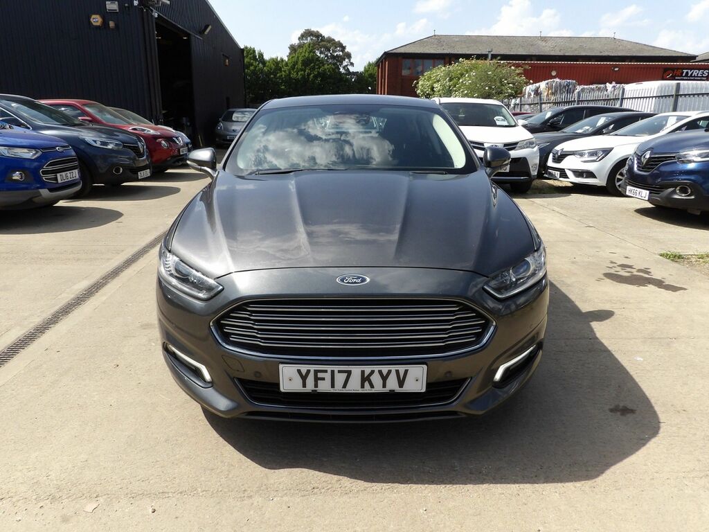 Ford Mondeo 1.5 Tdci Econetic Titanium Hatchback Ma YF17KYV Grey #2
