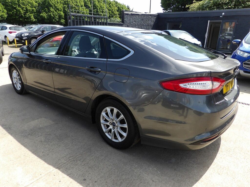 Ford Mondeo 1.5 Tdci Econetic Titanium Hatchback Ma YF17KYV Grey #4