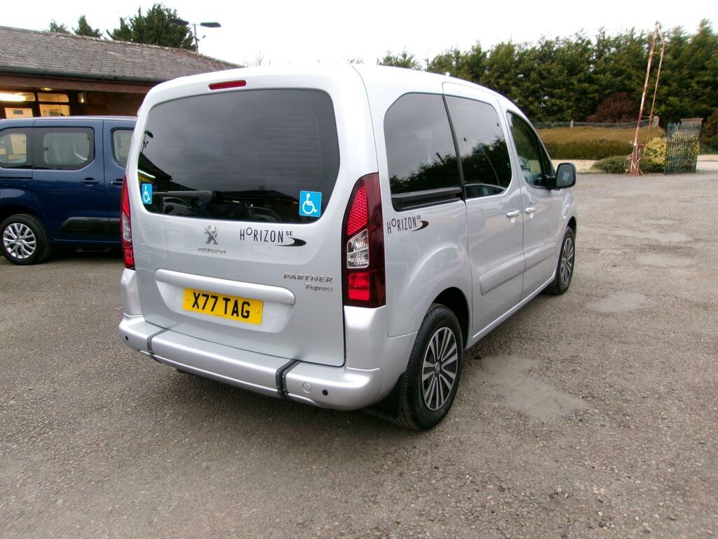 Peugeot Partner Tepee 1.6 Vti Tepee S X77TAG Silver #6
