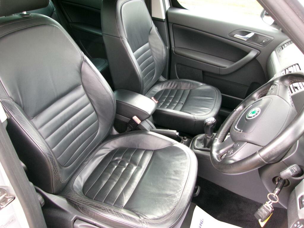 Skoda Yeti Elegance Tsi Red #14