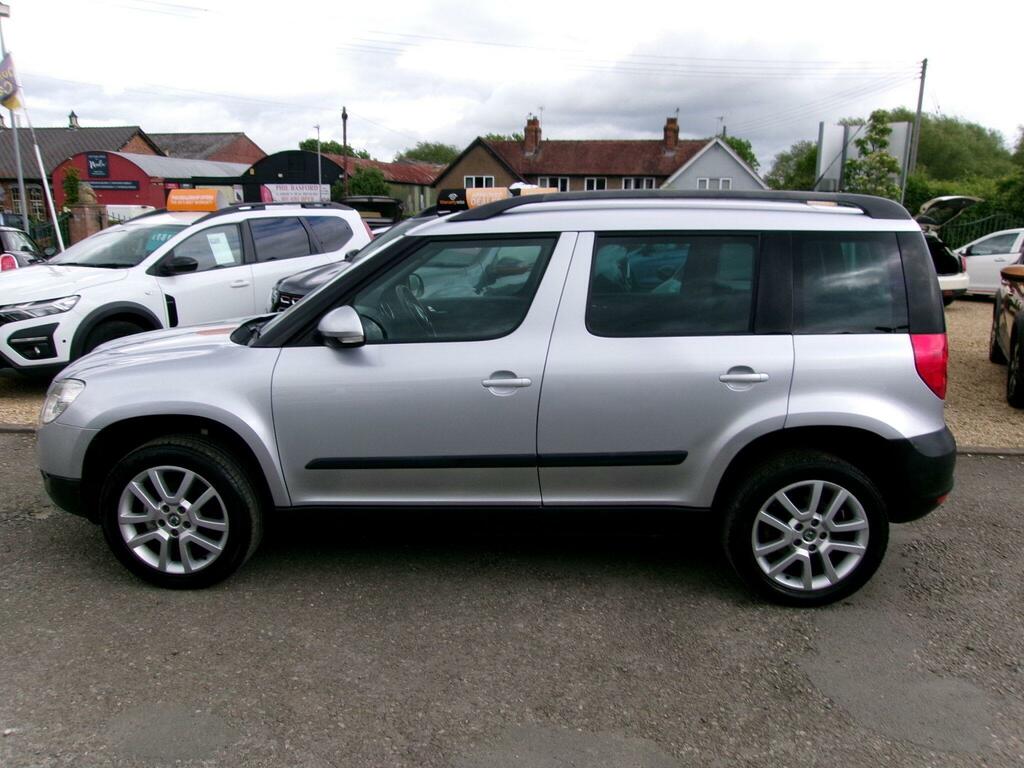 Skoda Yeti Elegance Tsi Red #5