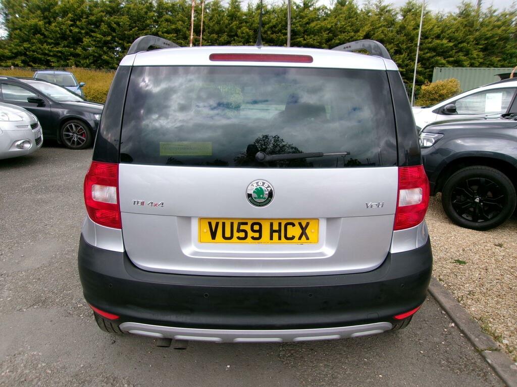 Skoda Yeti Elegance Tsi Red #6