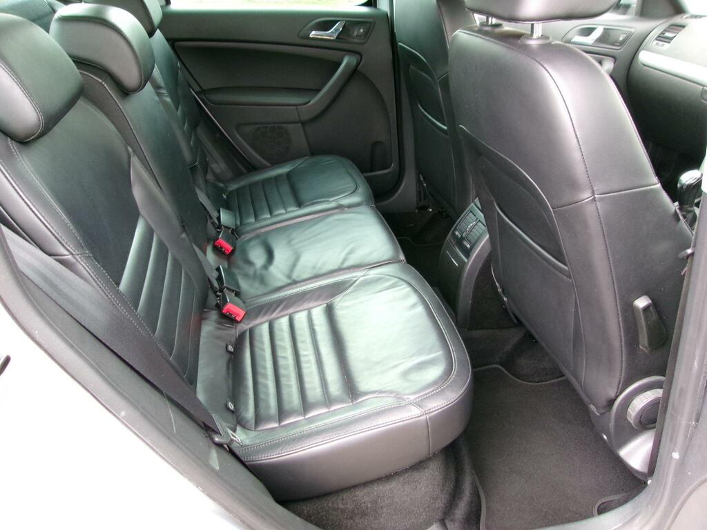 Skoda Yeti Elegance Tsi Red #18