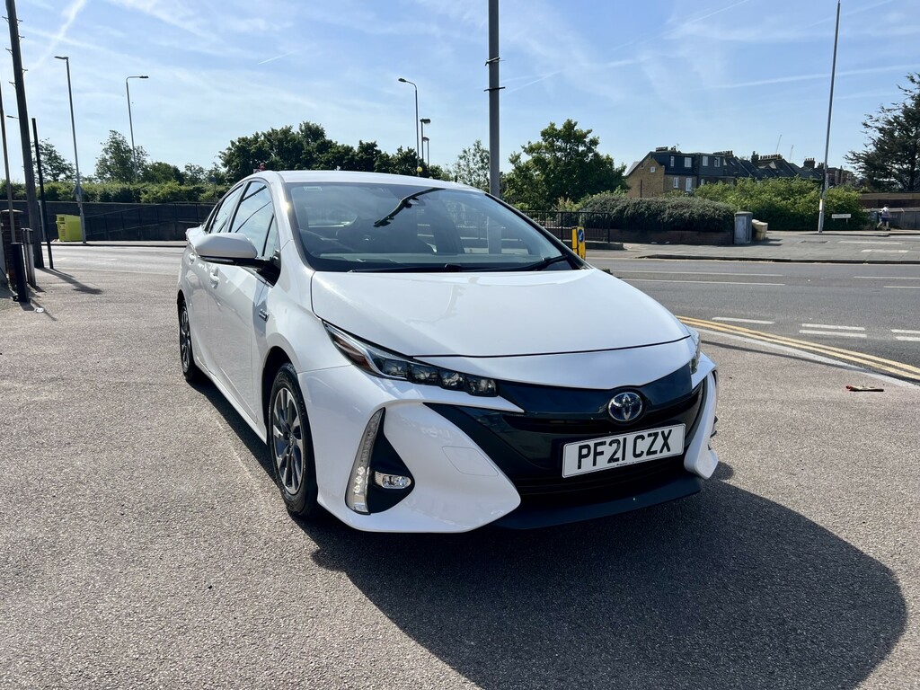 Toyota Prius+ Hatchback 1.8 Vvt 8.8Kwh Business Edition Plus 20 White