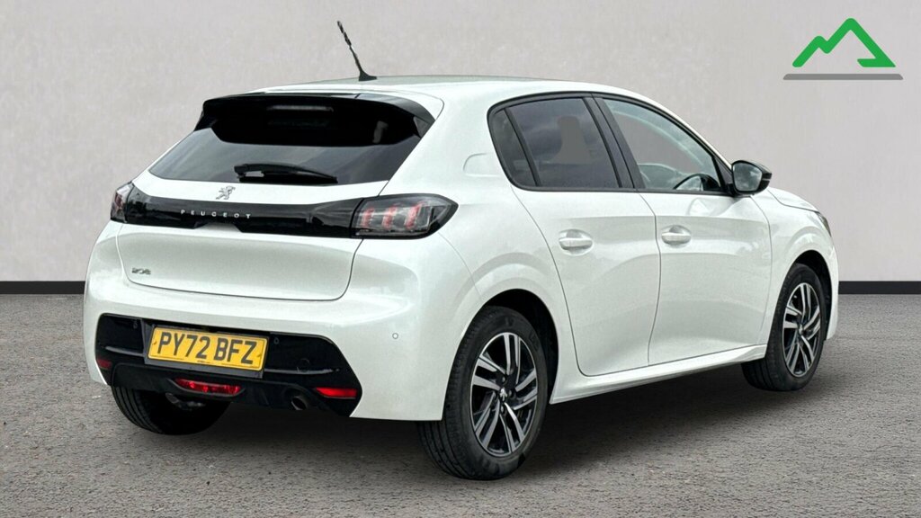 Peugeot 208 1.2 Puretech Allure Premium Hatchback PY72BFZ White #3