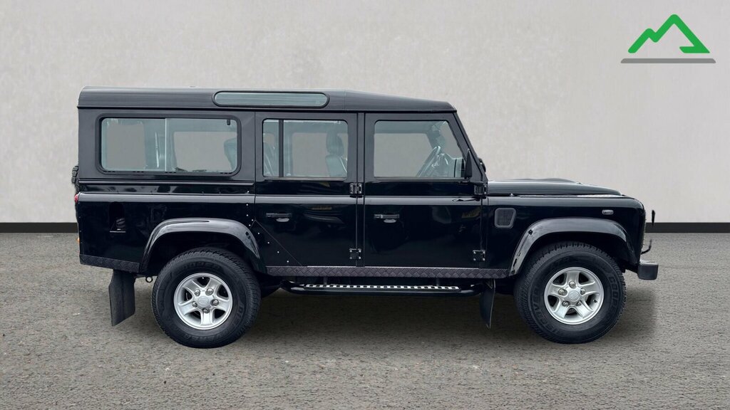 Land Rover Defender 2.4 Tdci Xs Station Wagon 4Wd Mwb Euro 4 Black #2