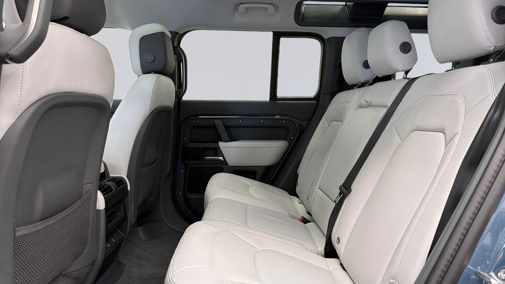 Land Rover Defender D350 X-dynamic Hse Blue #4