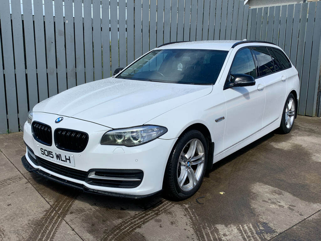 BMW 5 Series 520D 190 Se Step White