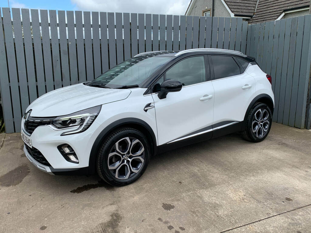 Renault Captur 1.0 Tce 90 Techno AMZ5540 Black #3