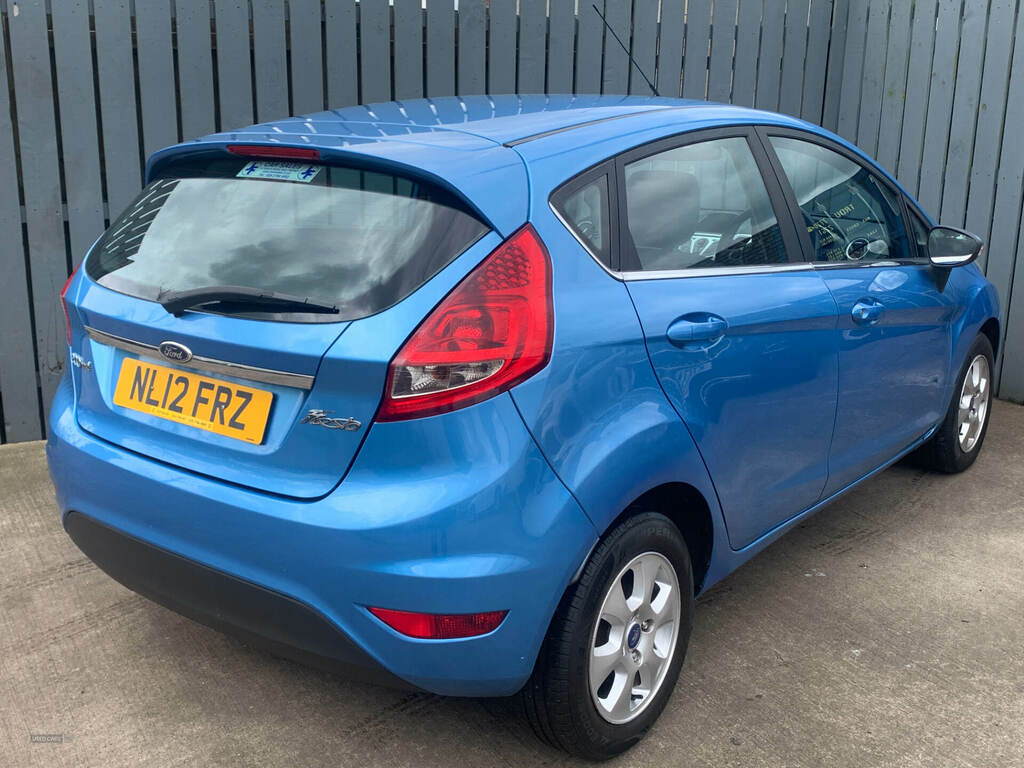 Ford Fiesta 1.6 Tdci 95 Zetec Econetic NL12FRZ Blue #4