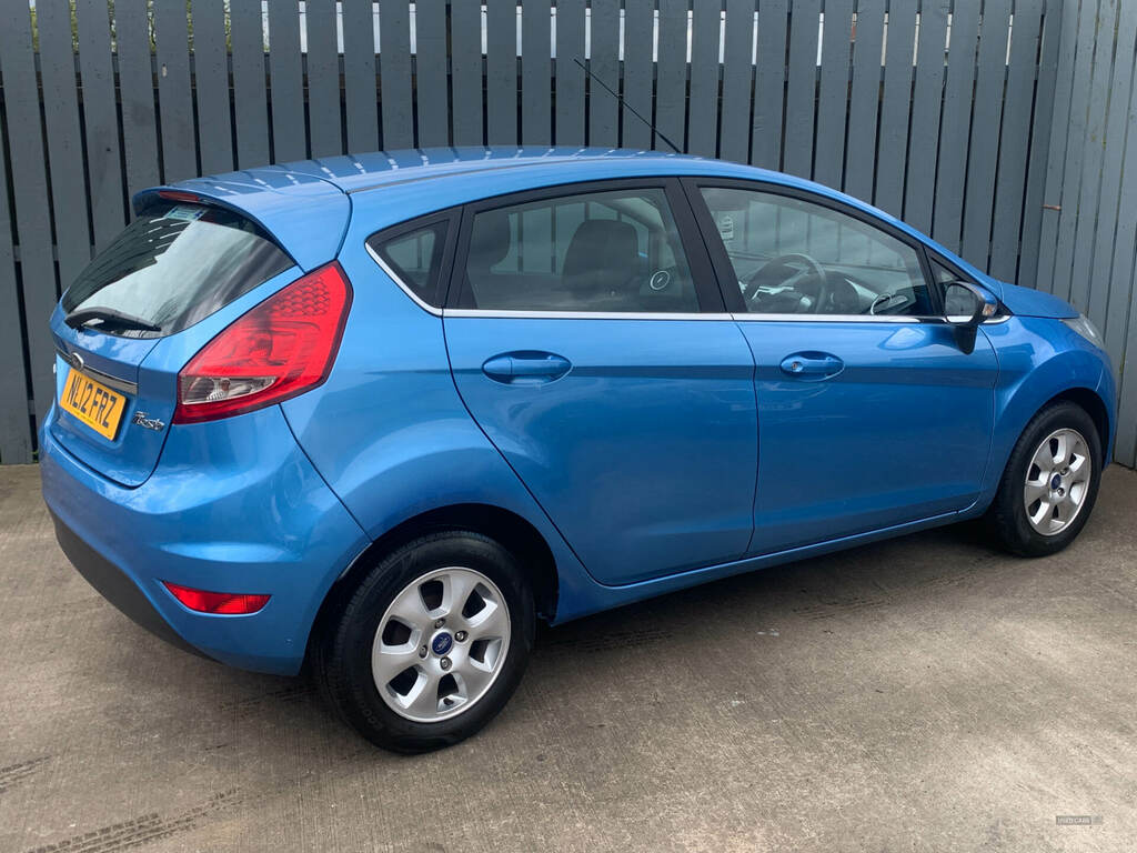 Ford Fiesta 1.6 Tdci 95 Zetec Econetic NL12FRZ Blue #5