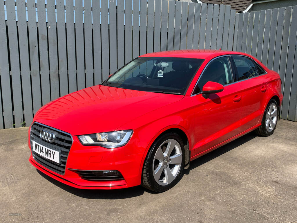 Audi A3 1.6 Tdi Sport Red