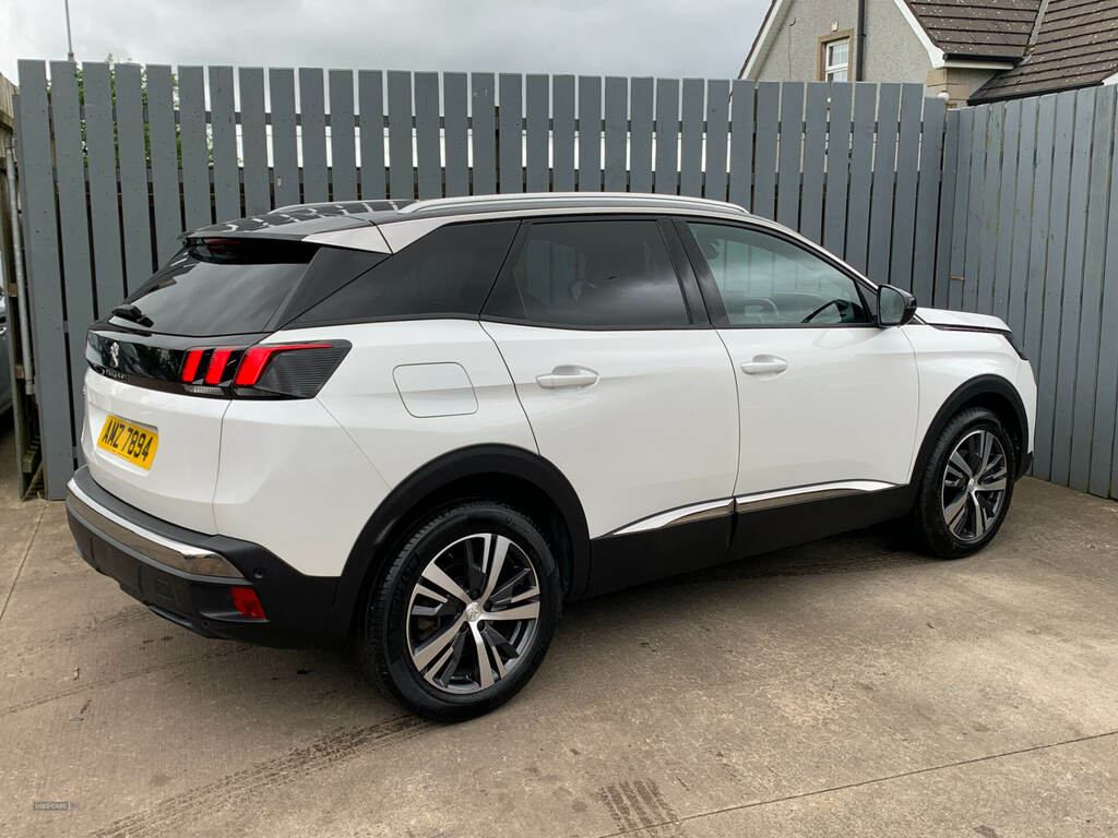 Peugeot 3008 1.5 Bluehdi Allure Premium Eat8 AMZ7894 White #6