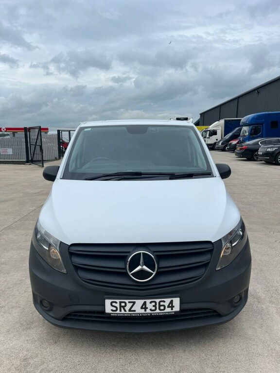 Mercedes-Benz Vito 110 Progressive Cdi SRZ4364  #2